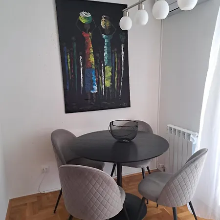 Stepa Apartment