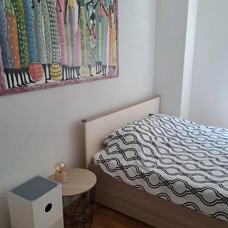 Stepa Apartment *